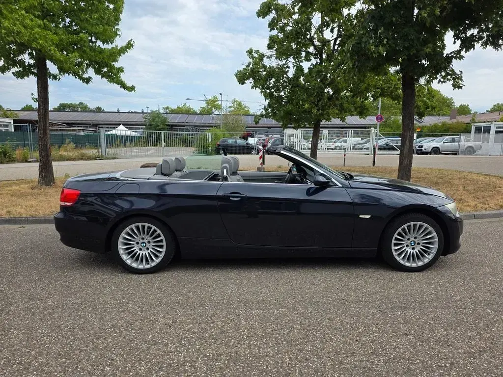 Gebraucht BMW 320 Cabriolet Comfort Edition 170 PS (125 kW) 2007 Blau Cabrio