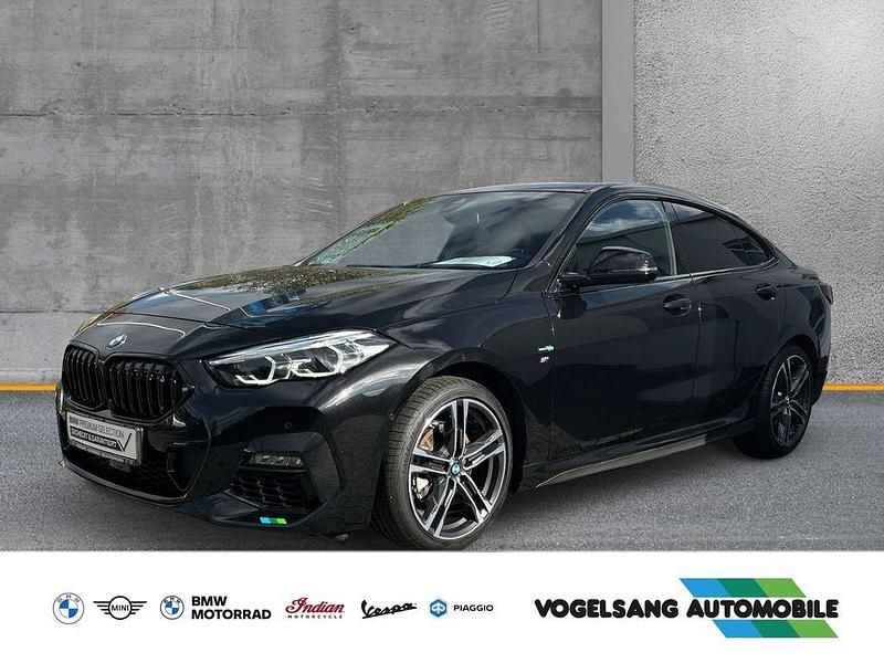 Black sapphire metallic Gebraucht 2024 BMW 218 Comfort Edition Coupé | 32.490 € (Etwas zu teuer) - Bild 1/4