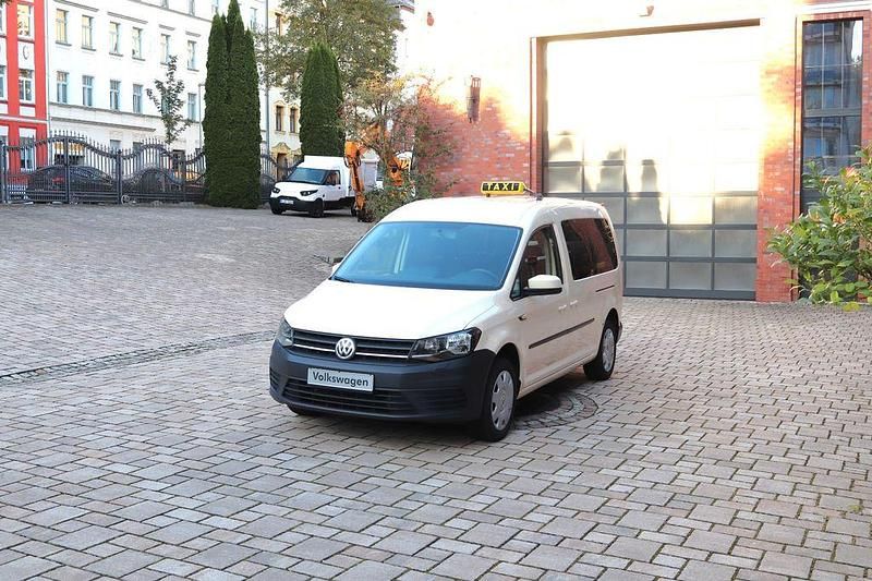 Gebraucht VW Caddy Maxi 102 PS (75 kW) 2018 Beige Van / Kleinbus