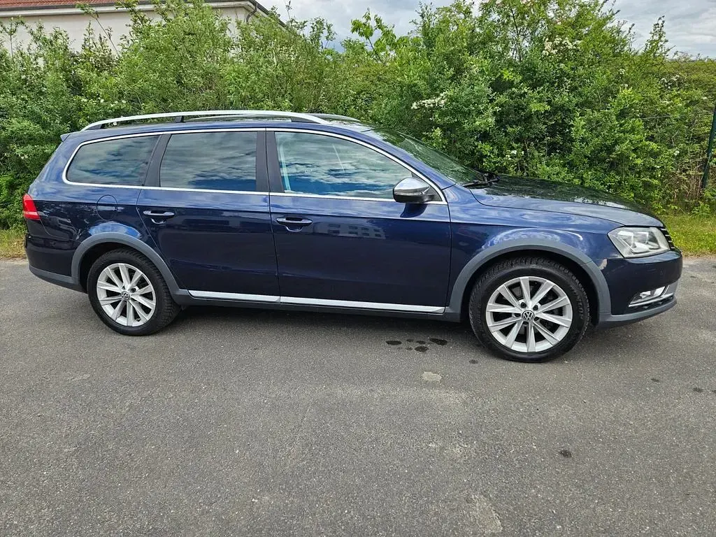 Gebraucht VW Passat Alltrack 140 PS (102 kW) 2012 Blau Kombi