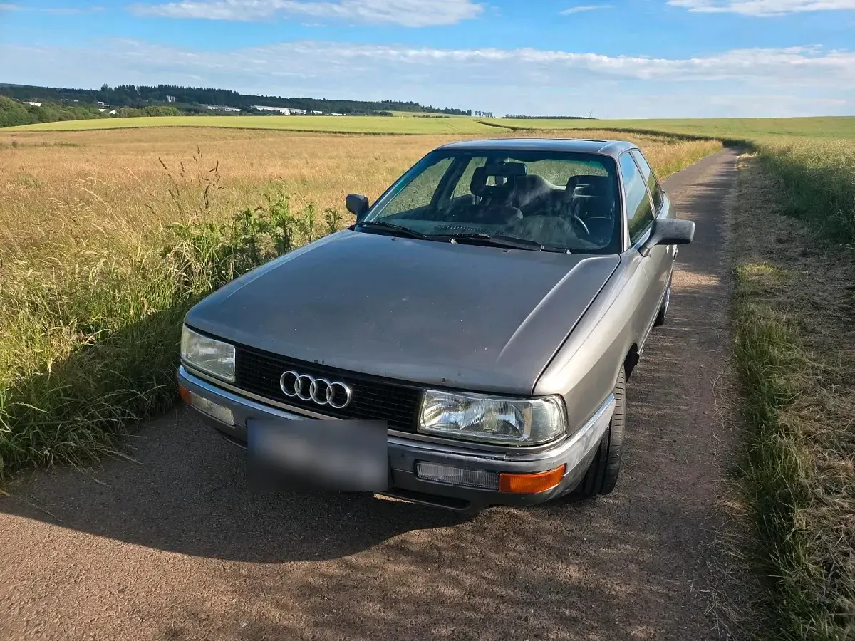 Gebraucht Audi 90 Comfort 136 PS (100 kW) 1987 Grau Limousine