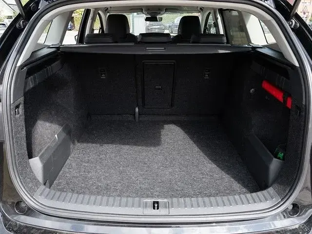 Gebraucht Skoda Enyaq iV Loft 131 kW (179 PS) 2022 Schwarz SUV