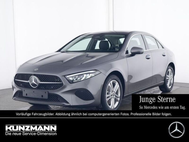 Mountaingrau metallic Gebraucht 2025 Mercedes A250 Progressive Limousine | 37.919 € (Etwas zu teuer) - Bild 1/4
