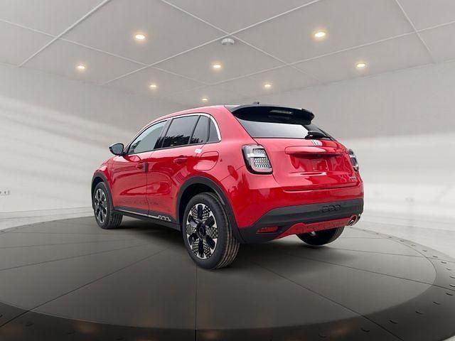 Neu Fiat 600 La Prima 145 PS (106 kW) 2026 Rot SUV