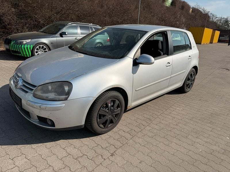 Gebraucht VW Golf V 75 PS (55 kW) 2006 Silber Kleinwagen