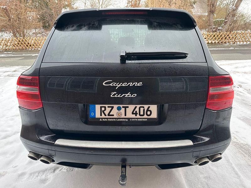 Gebraucht Porsche Cayenne Turbo 500 PS (367 kW) 2010 Schwarz SUV