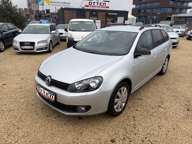 Gebraucht VW Golf VI Match 140 PS (102 kW) 2012 Silber Kleinwagen
