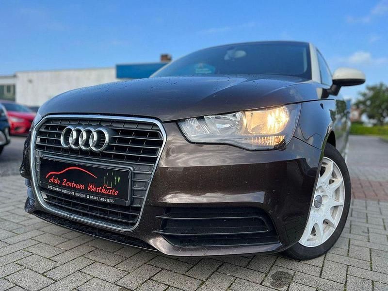 Gebraucht Audi A1 Attraction 86 PS (63 kW) 2010 Braun Kleinwagen