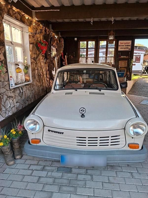 Gebraucht Trabant 601 45 PS (33 kW) 1990 Beige Limousine