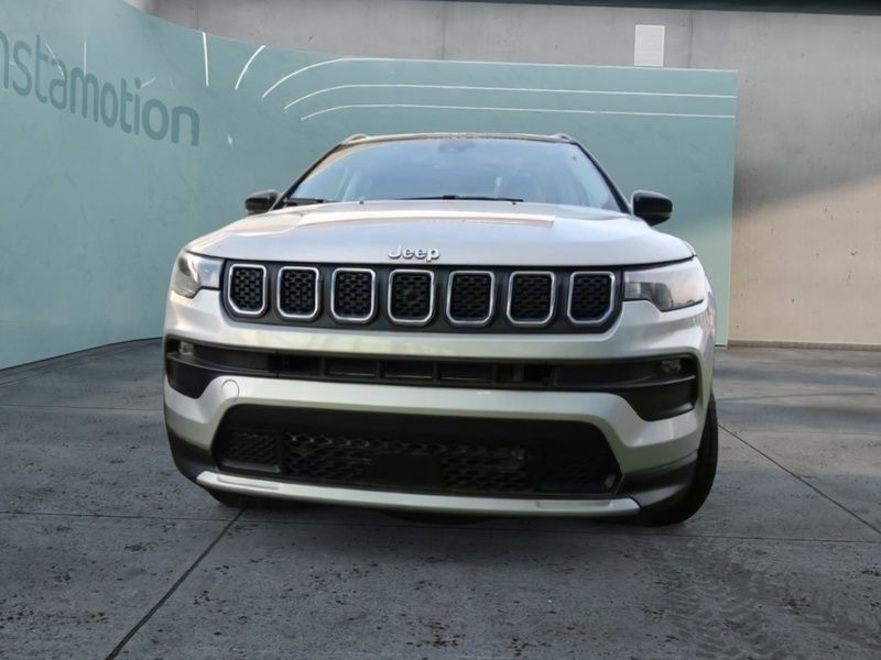 Silber Gebraucht 2023 Jeep Compass Limited SUV | 30.600 € (Fairer Preis) - Bild 1/4
