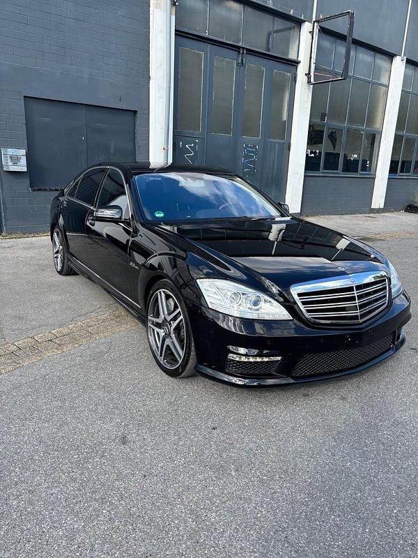 Schwarz Gebraucht 2007 Mercedes S63 AMG AMG Limousine | 29.999 € - Bild 1/4