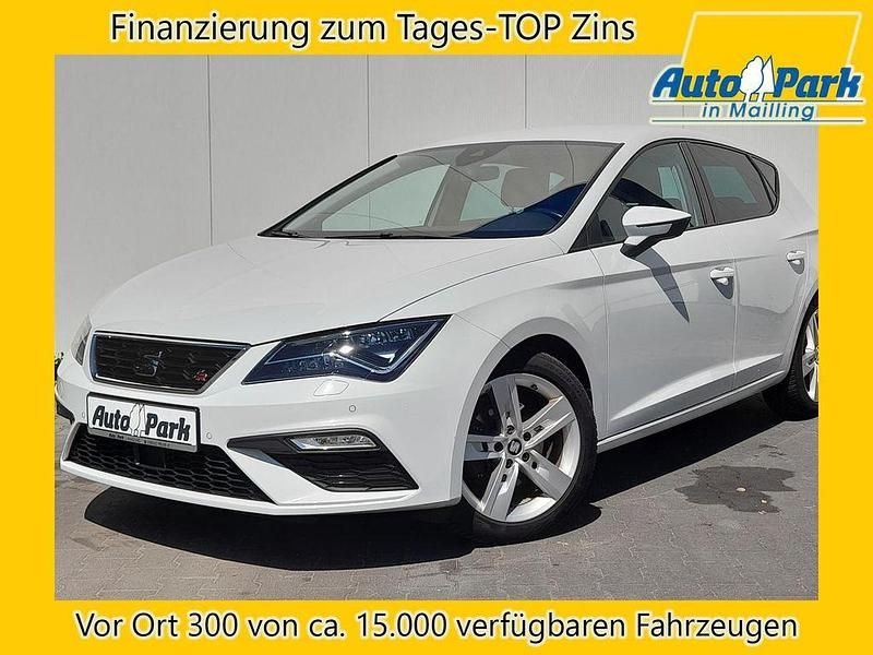 Weiß Gebraucht 2017 Seat Leon FR Limousine | 9.977 € (Fairer Preis) - Bild 1/3