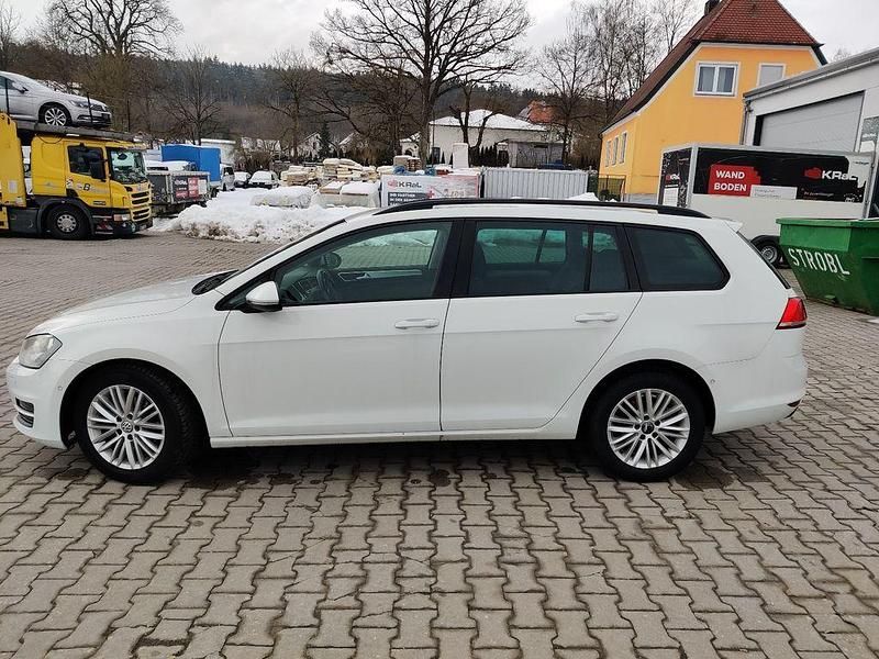 Gebraucht VW Golf VII Cup 110 PS (80 kW) 2014 Weiß Kombi