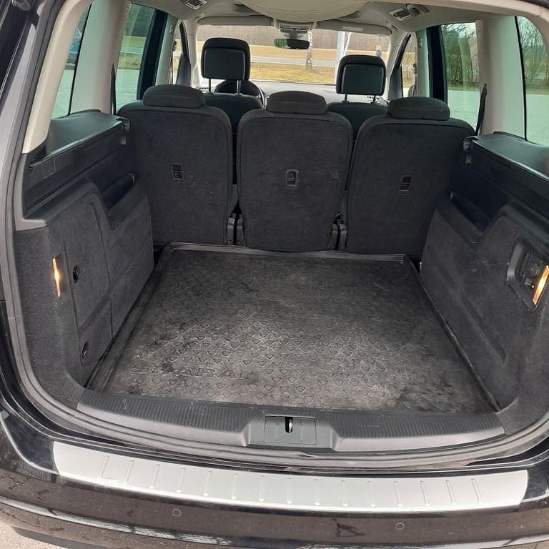 Gebraucht VW Sharan Comfortline 184 PS (135 kW) 2017 Schwarz Van / Kleinbus
