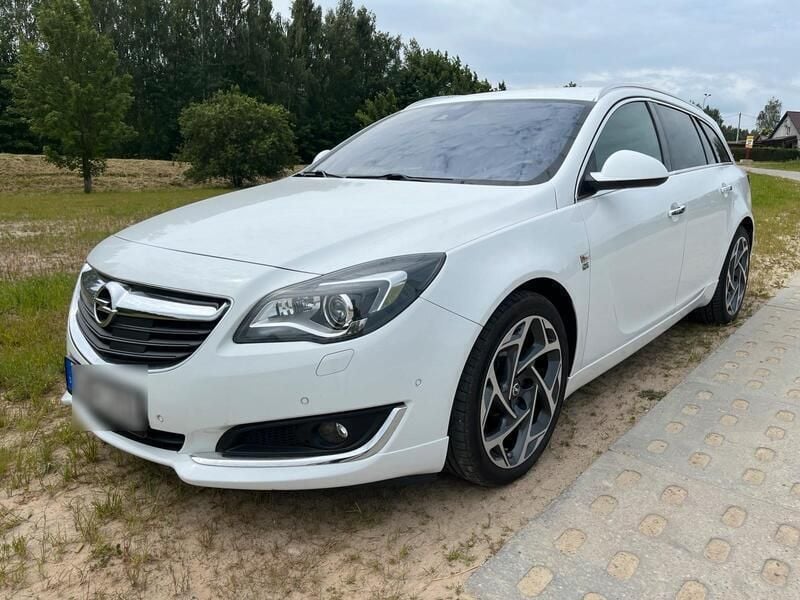 Weiß Gebraucht 2017 Opel Insignia OPC Kombi | 12.900 € (Superpreis) - Bild 1/4