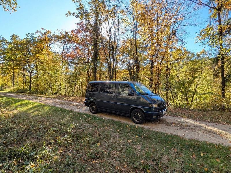 Blau Gebraucht 1995 VW T4 Van | 4.000 € - Bild 1/4