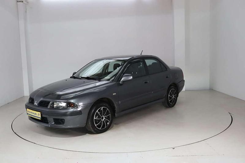 Gebraucht Mitsubishi Carisma 103 PS (75 kW) 2003 Grau Limousine