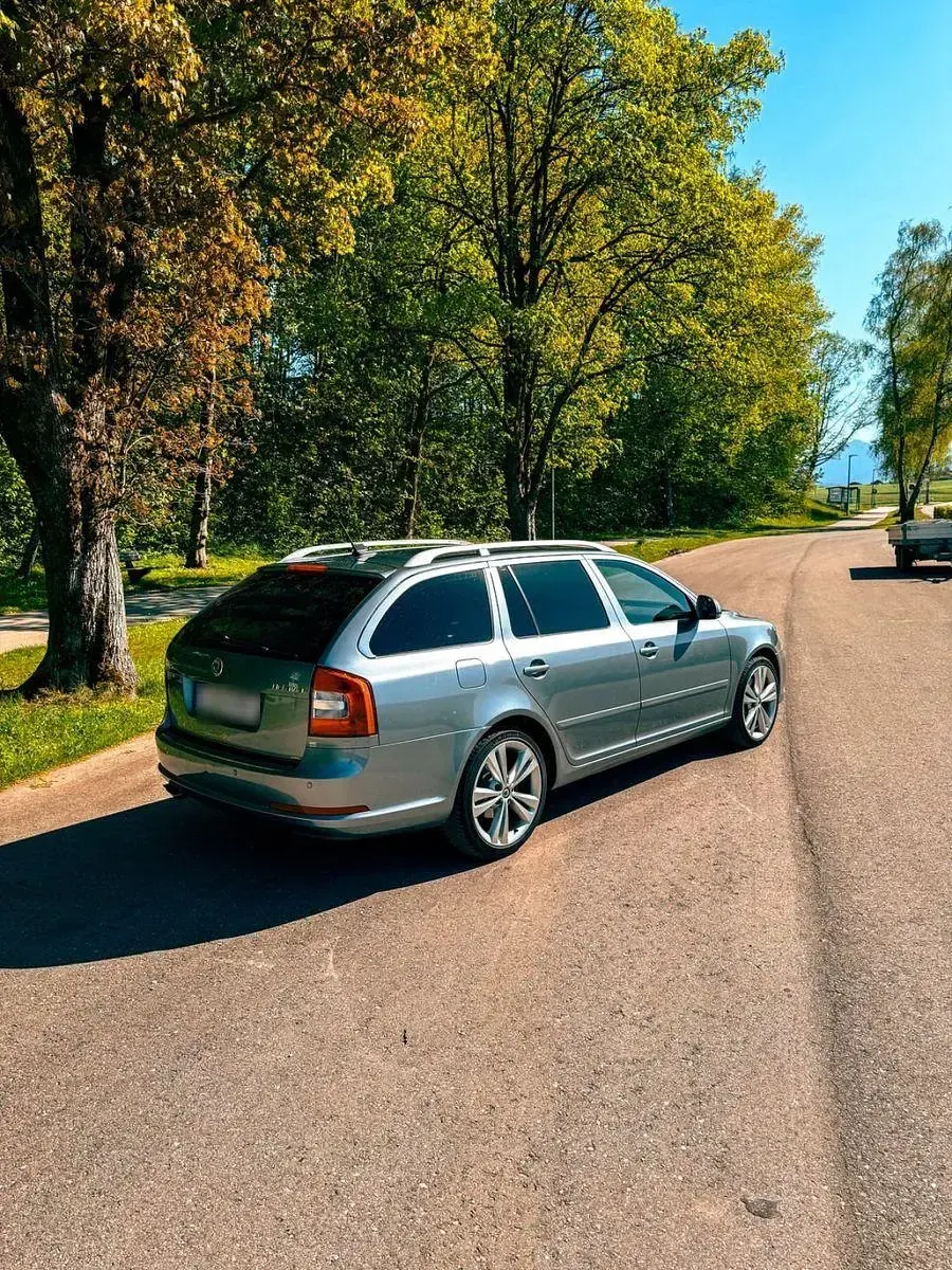 Gebraucht Skoda Octavia RS 170 PS (125 kW) 2013 Grau Kombi