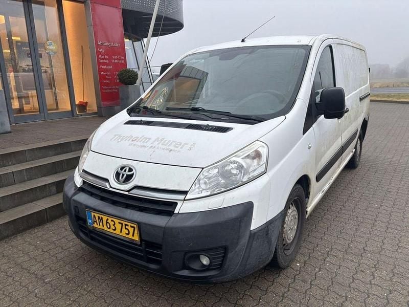 Gebraucht Toyota Proace 128 PS (94 kW) 2014 Weiß Van / Kleinbus