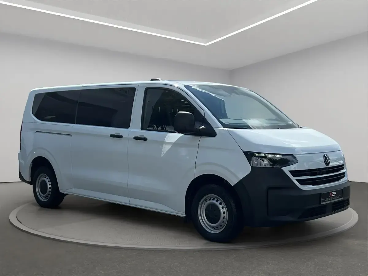 Neu VW T7 110 PS (80 kW) 2026 Clear white Van