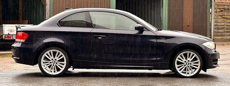 Gebraucht BMW 120 Coupé Advantage 177 PS (130 kW) 2009 Blau Coupé