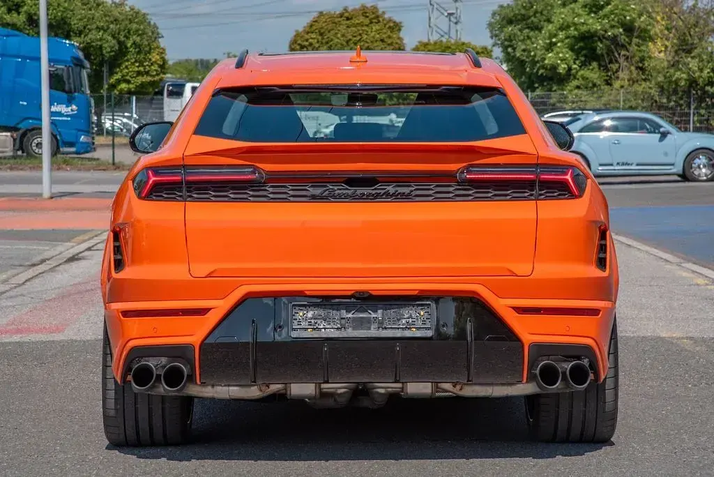 Neu Lamborghini Urus 799 PS (587 kW) 2026 Orange SUV