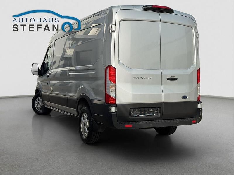 Gebraucht Ford Transit Limited 170 PS (125 kW) 2021 Silber Van / Kleinbus