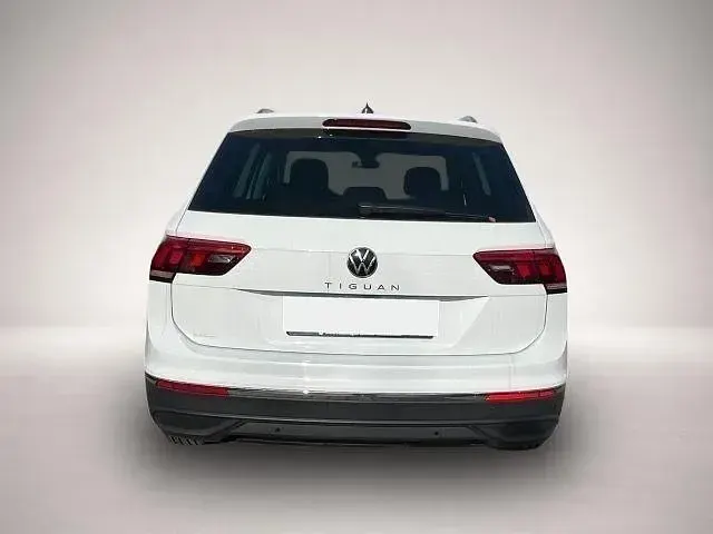 Gebraucht VW Tiguan Move 150 PS (110 kW) 2024 Manufacturer SUV