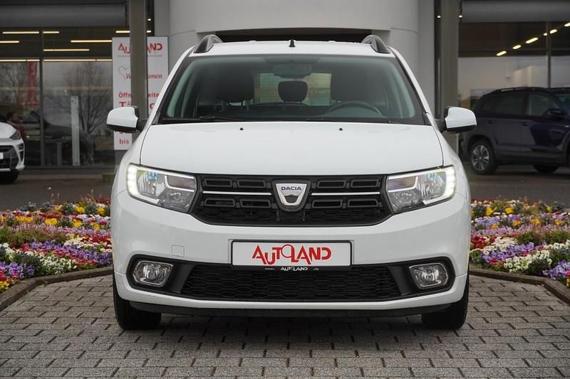 Używany Dacia Logan 73 KM (53 kW) 2019 Biały Kombi