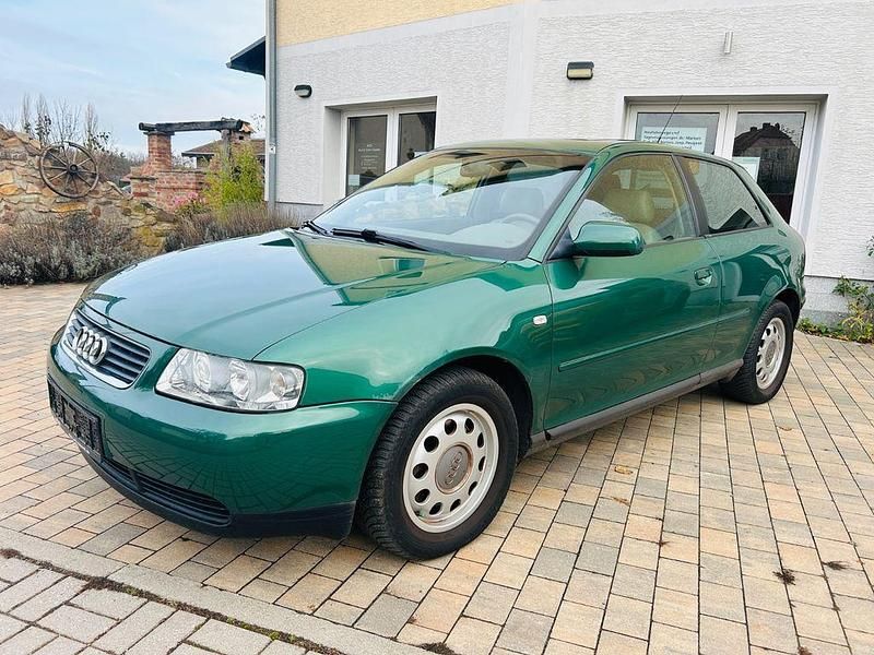Grün Gebraucht 2001 Audi A3 Sport Limousine | 1.980 € (Guter Preis) - Bild 1/4