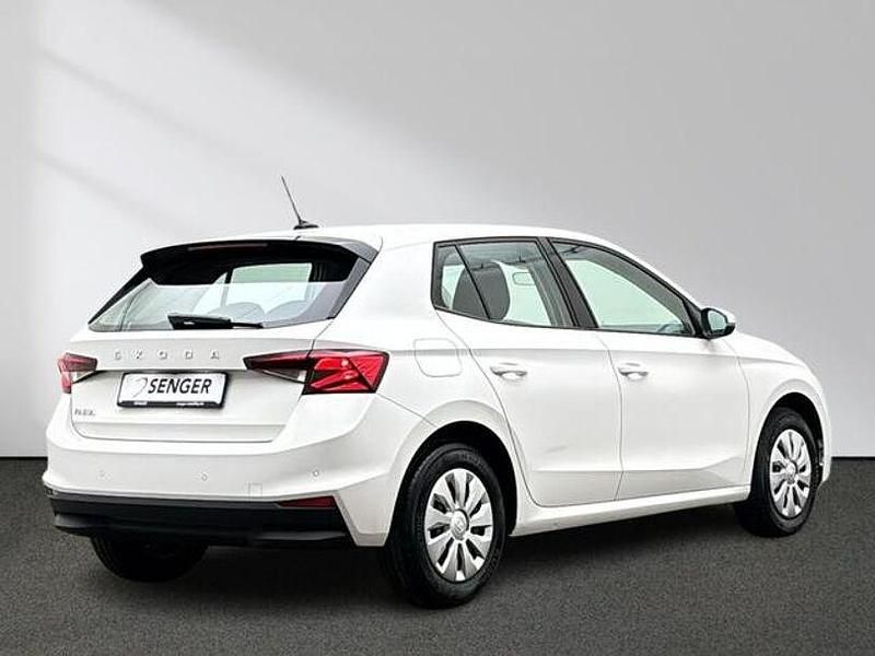 Gebraucht Skoda Fabia Ambition 110 PS (80 kW) 2023 Candyweiß Kleinwagen