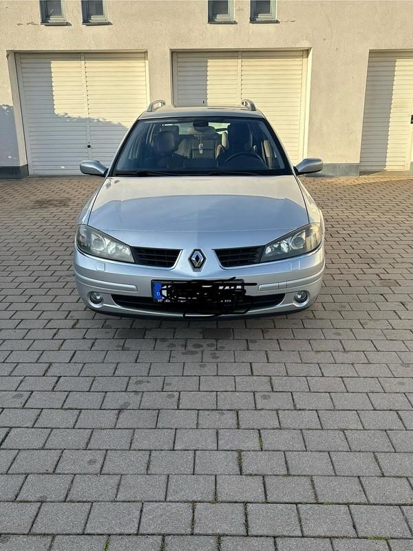 Silber Gebraucht 2006 Renault Laguna II Kombi | 2.900 € (Etwas zu teuer) - Bild 1/4