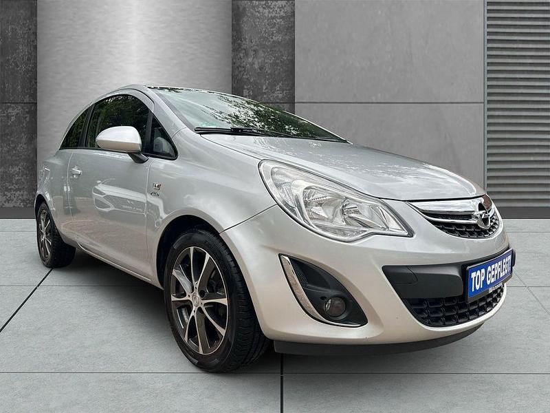 Gebraucht Opel Corsa Active 87 PS (63 kW) 2014 Silber Kleinwagen