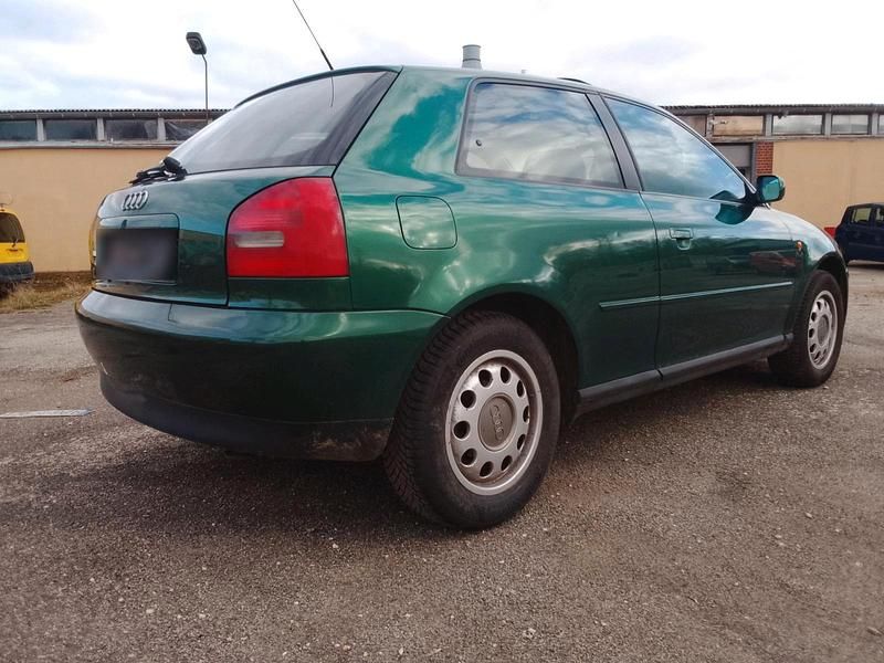 Gebraucht Audi A3 102 PS (75 kW) 1997 Grün Kleinwagen