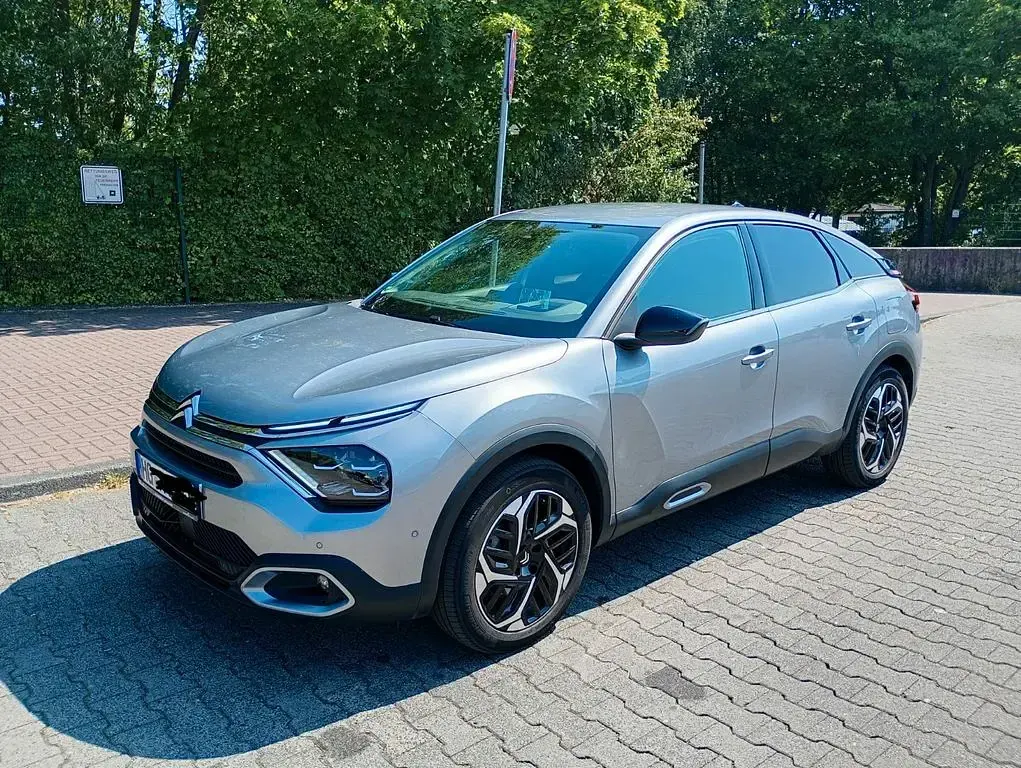 Gebraucht Citroën C4 PureTech 131 PS (96 kW) 2023 Grau SUV