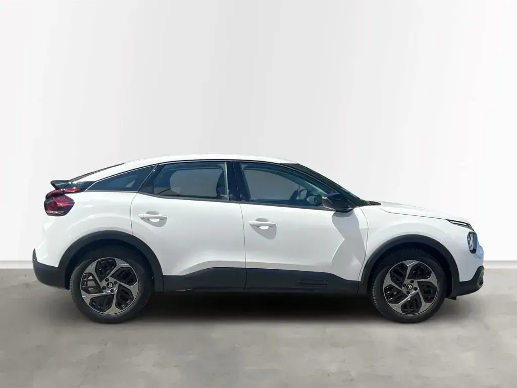 Gebraucht Citroën C4 Feel 131 PS (96 kW) 2023 Weiss SUV