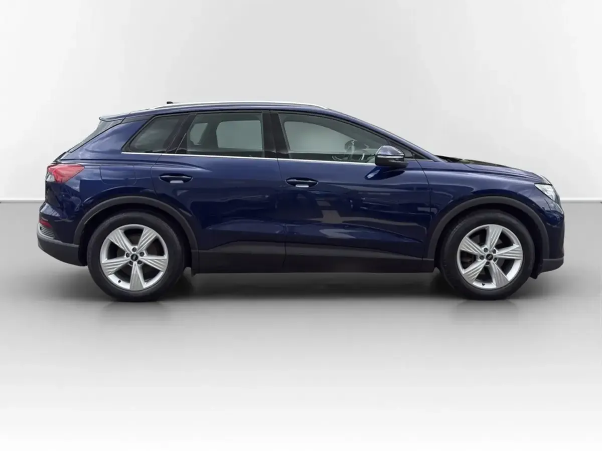 Gebraucht Audi Q4 e-tron Sport 125 kW (170 PS) 2022 Blau SUV