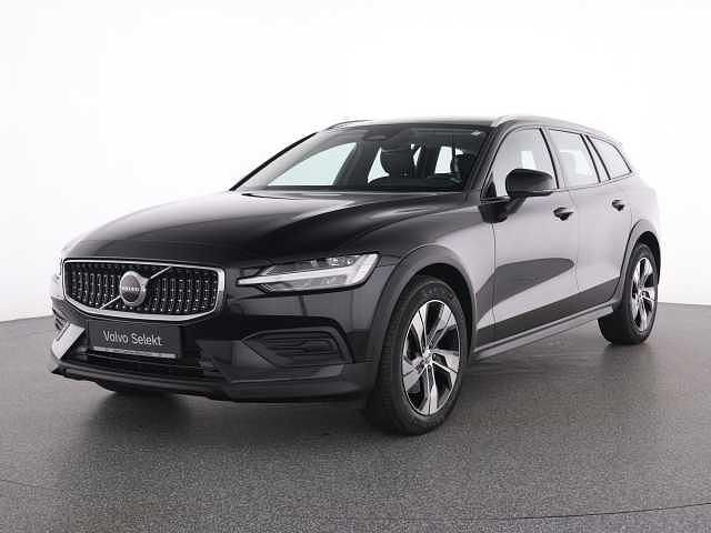 Gebraucht Volvo V60 CC 145 PS (106 kW) 2024 Kombi