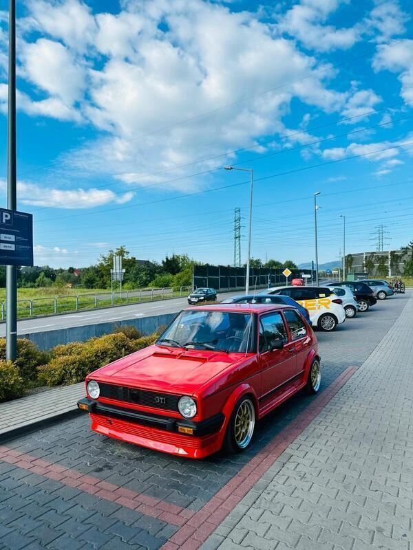 Rot Gebraucht 1982 VW Golf I GTI Kleinwagen | 31.000 € - Bild 1/4
