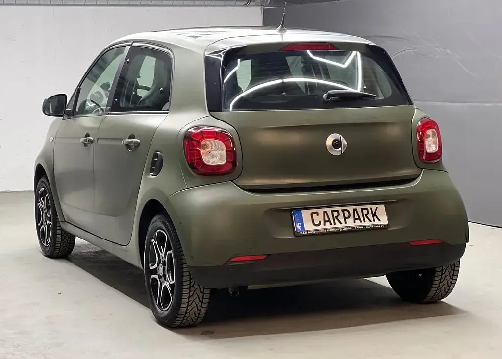 Gebraucht Smart ForFour 90 PS (66 kW) 2018 Weiß Kleinwagen