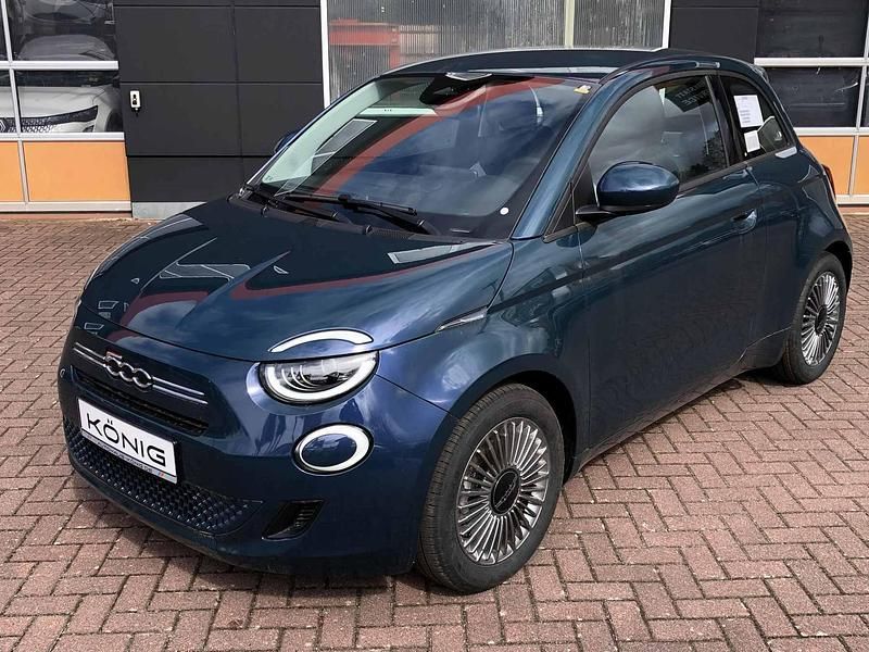 Neu Fiat 500 65 PS (47 kW) 2026 Grün Kleinwagen