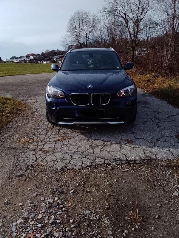Gebraucht BMW X1 177 PS (130 kW) 2010 Blau SUV