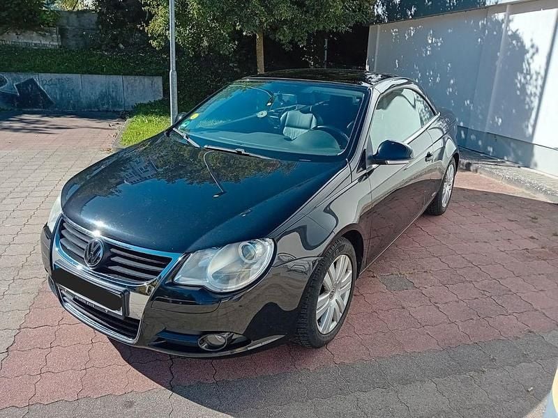 Schwarz Gebraucht 2007 VW Eos Cabrio | 4.444 € (Fairer Preis) - Bild 1/4