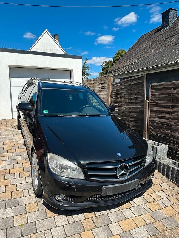 Schwarz Gebraucht 2008 Mercedes C320 AMG Kombi | 6.600 € (Guter Preis) - Bild 1/4