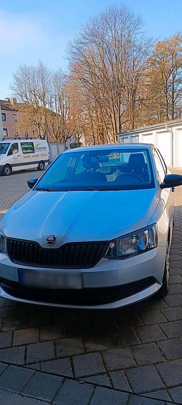 Gebraucht Skoda Fabia 90 PS (66 kW) 2017 Silber Kleinwagen