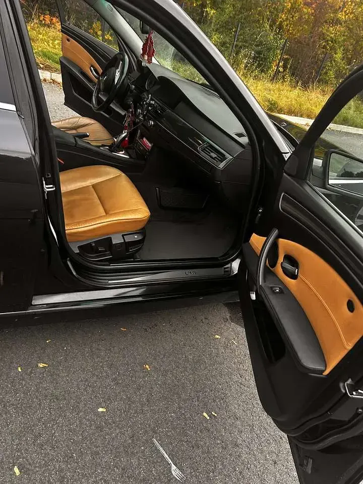 Gebraucht BMW 525 177 PS (130 kW) 2009 Kombi