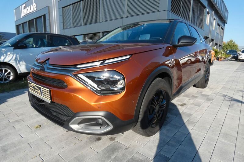 Gebraucht Citroën C4 Shine 131 PS (96 kW) 2021 Pulsorange/typ metallic Kleinwagen