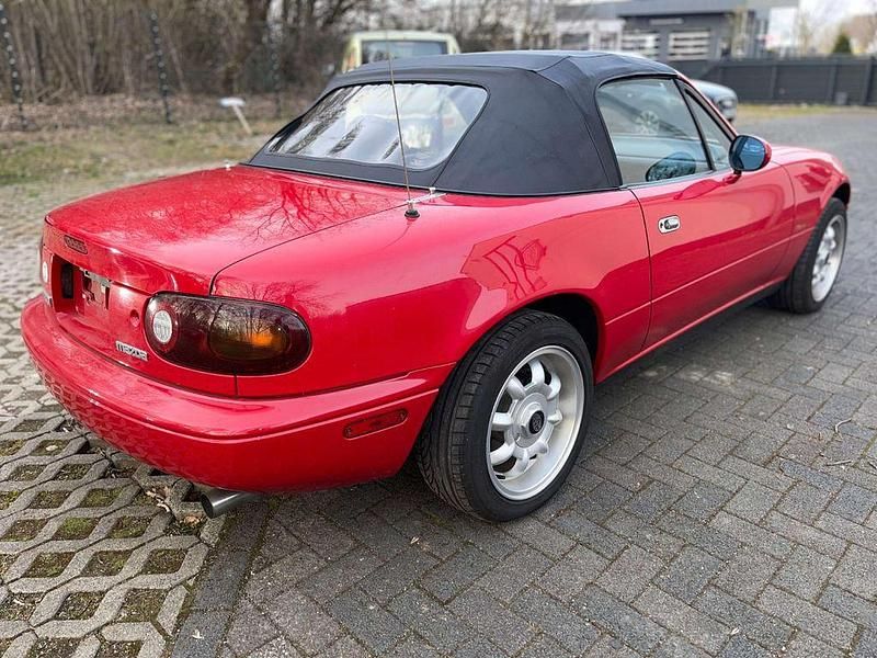 Gebraucht Mazda MX5 116 PS (85 kW) 1991 Rot Cabrio