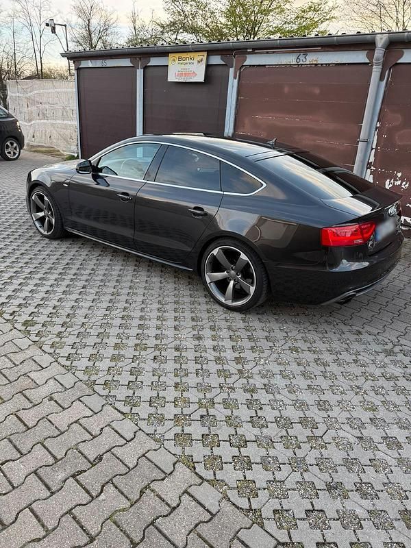Gebraucht Audi A5 S-Line 224 PS (164 kW) 2013 Grau Coupé