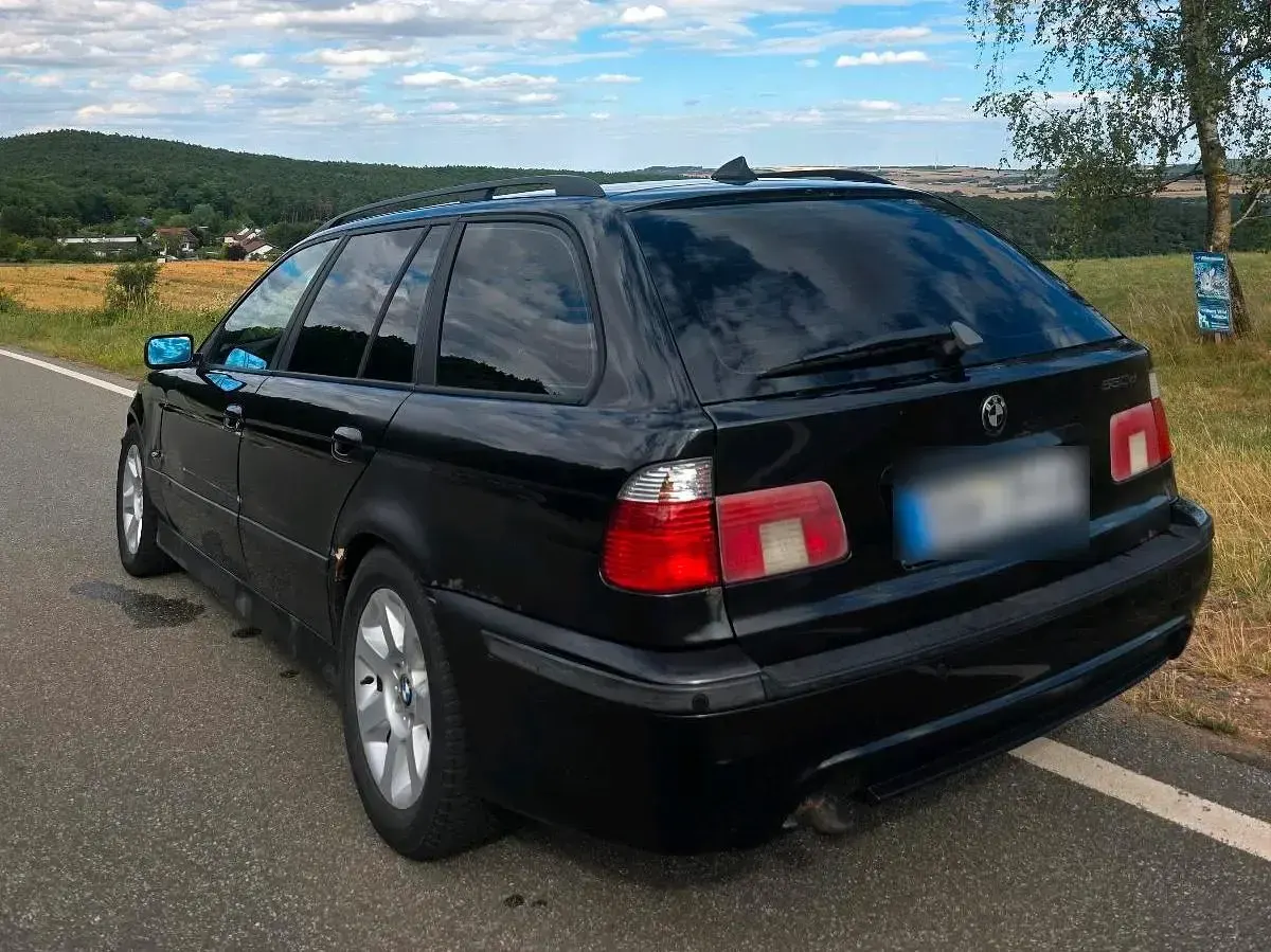 Gebraucht BMW 530 M Sport 193 PS (141 kW) 2002 Schwarz Kombi